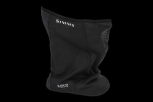 Der Simms Gore Infinium Neck Gaiter ist anatomisch geschnitten und sort für optimalen Halt im Gesicht. Sehr angenehm an kalten oder windigen Tagen.